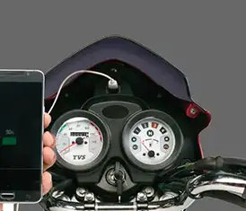 Puerto de carga USB para móviles en la motocicleta HLX 150X 5G